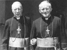 Les deux cardinaux polonais, Stefan Wyszynski et Karol Wojtyla, en 1974.