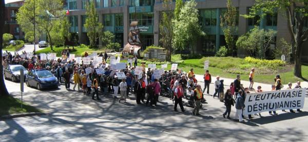 Marche contre l'euthanasie, quelques heures avant de rpondre  Mademoiselle X28.